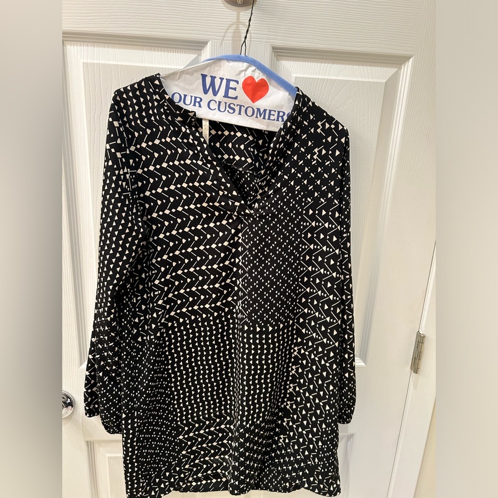 Sage long sleeve printed shirt/dress. Size M.